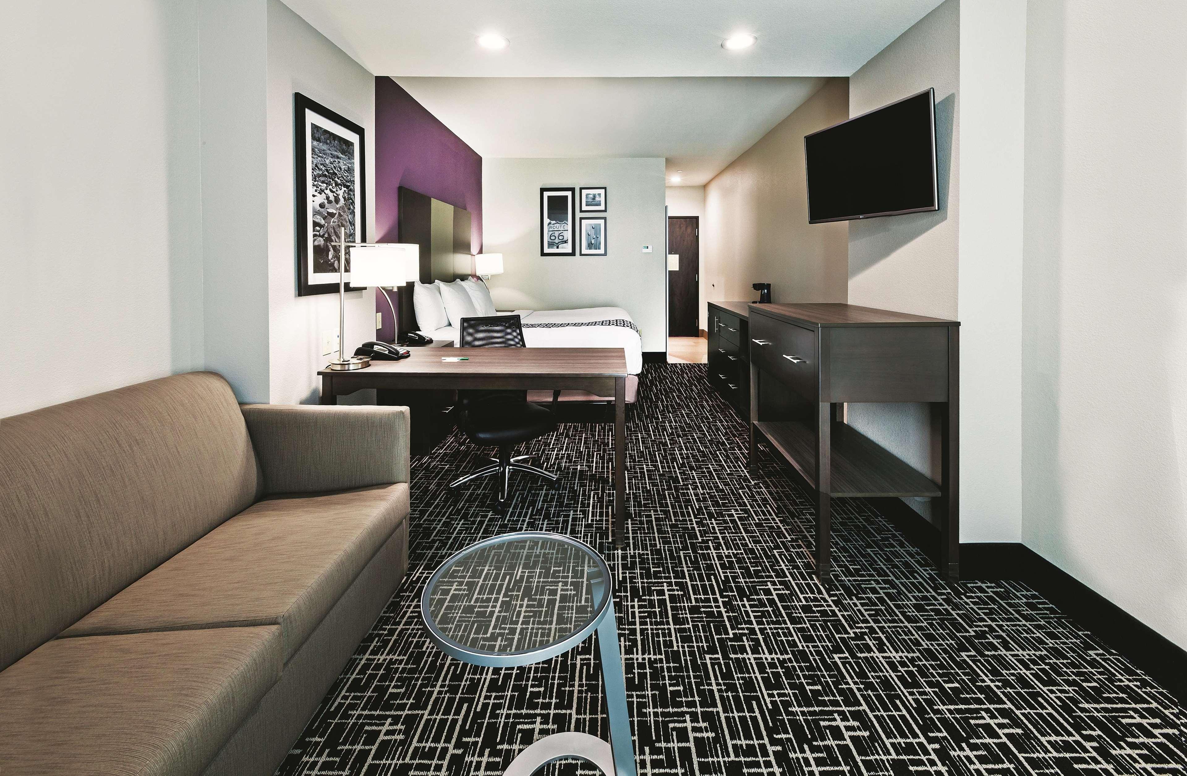 La Quinta By Wyndham Claremore Экстерьер фото