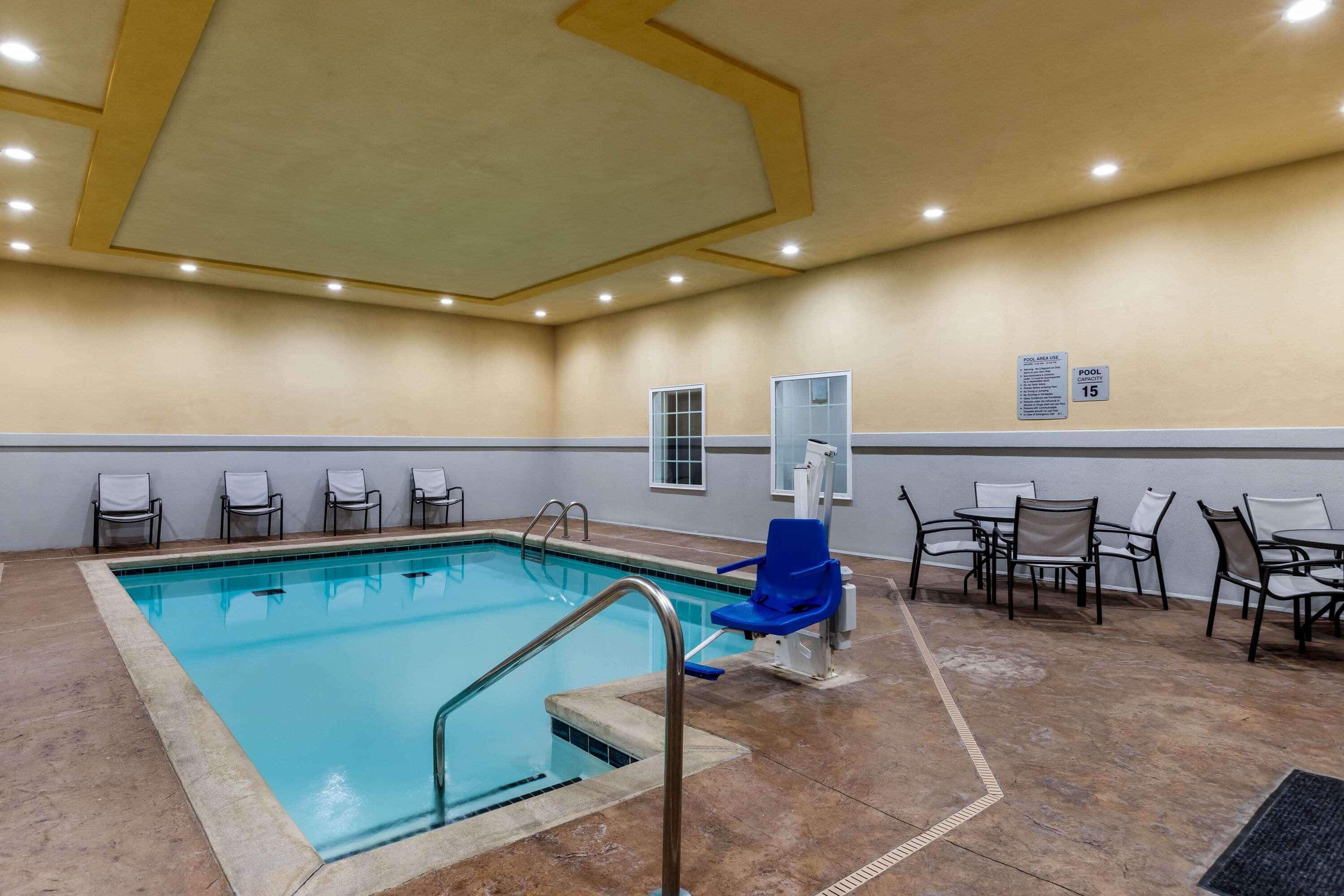 La Quinta By Wyndham Claremore Экстерьер фото